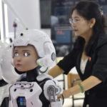 សន្និសីទពិភពលោក ស្តីពីមនុស្សយន្ត ឆ្នាំ២០២៥ បង្ហាញសមត្ថភាពទំនើបៗ នៃមនុស្សយន្តនៅប៉េកាំង